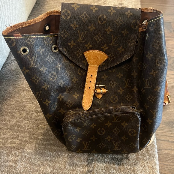 COPY - LOUIS VUITTON Brown Monogram Montsouris MM Backpack - Picture 4 of 8